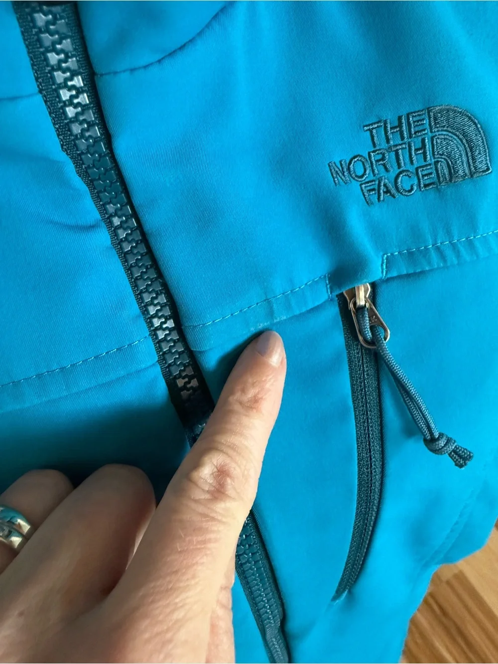 The North Face Apex elevation Softshell Jacket Women’s Large Teal